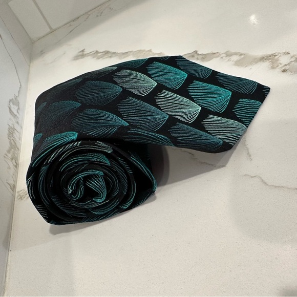 Fratelli Moda Tie Italian 100% Silk Art Deco Classic Necktie 3 7/8 W 59 1/8 L - Picture 2 of 7